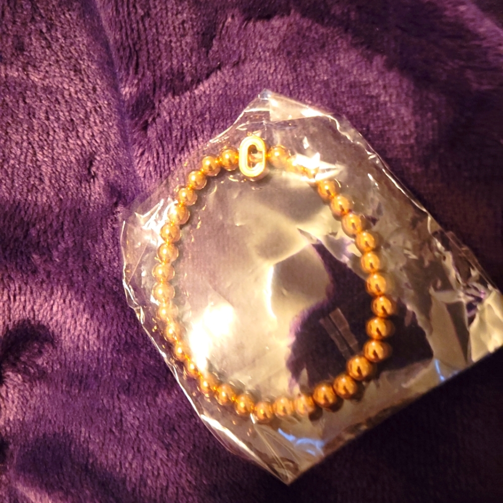 2 costume jewelry bracelets OSFM